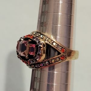 RETIRED HEIDI DAUS BRONZ COLECTION RING SIZE 7. SIGNED BEAUTIFUL.